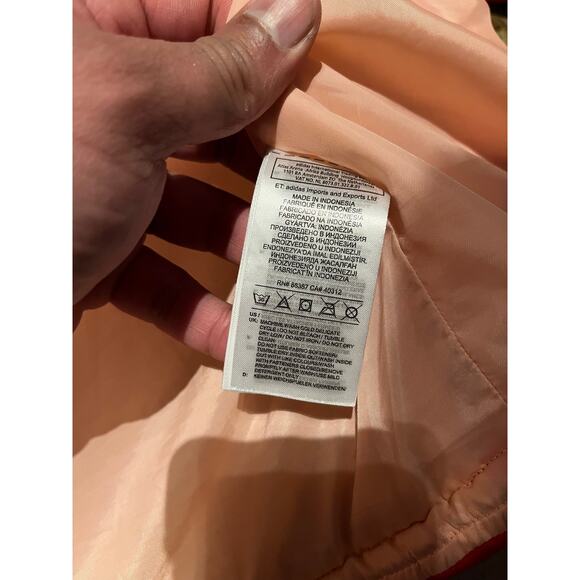 adidas - TRACKTOP PUFFER Jacket / L / Red - Picture 11 of 13